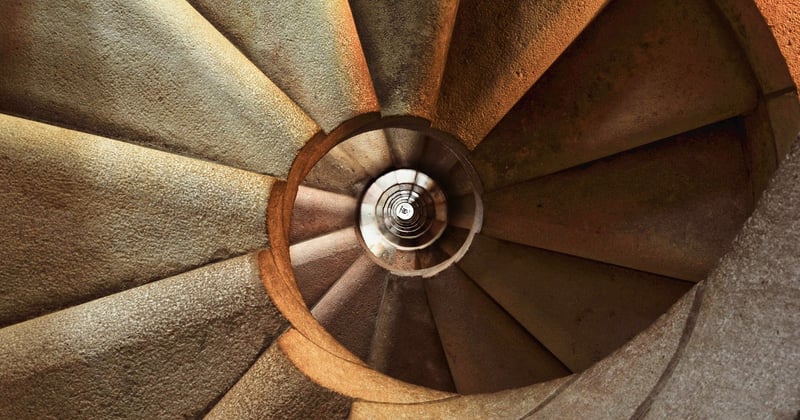 Stannah monte-escalier droit : le guide complet pour bien choisir